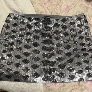 Express sequin skirt